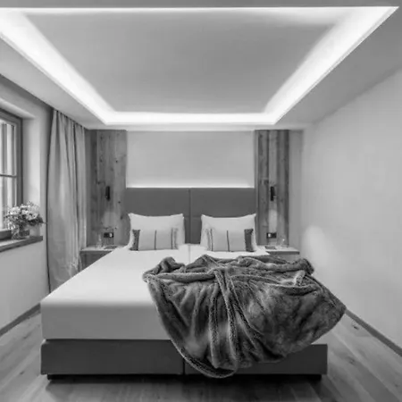 Apartament House In Merklín